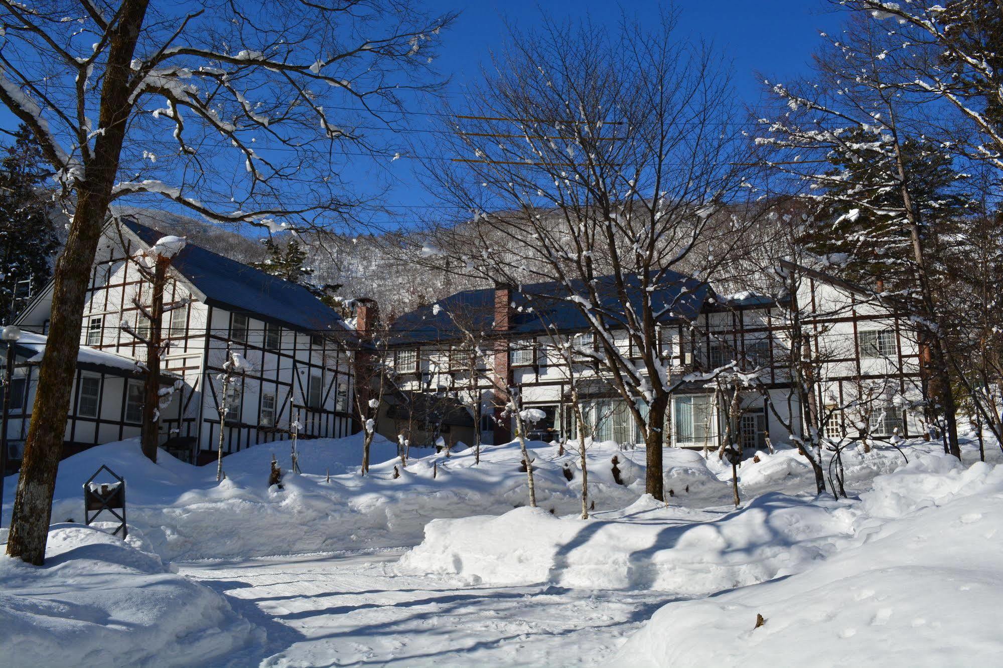 Hotel Sejour Mint In Hakuba Ngoại thất bức ảnh